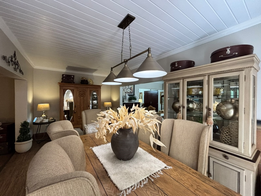 4 Bedroom Property for Sale in Grimbeeck Park North West